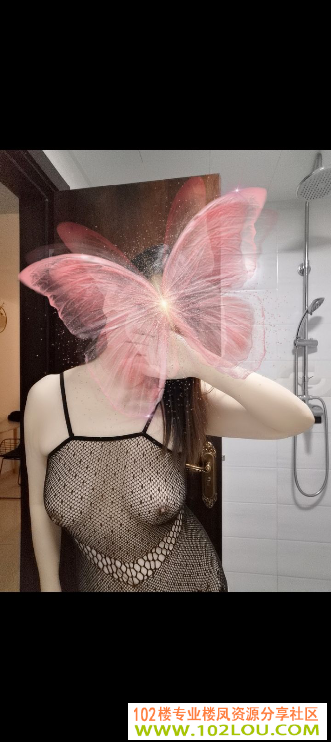 482C5EA261768FD7ABF41504879BD70A.png